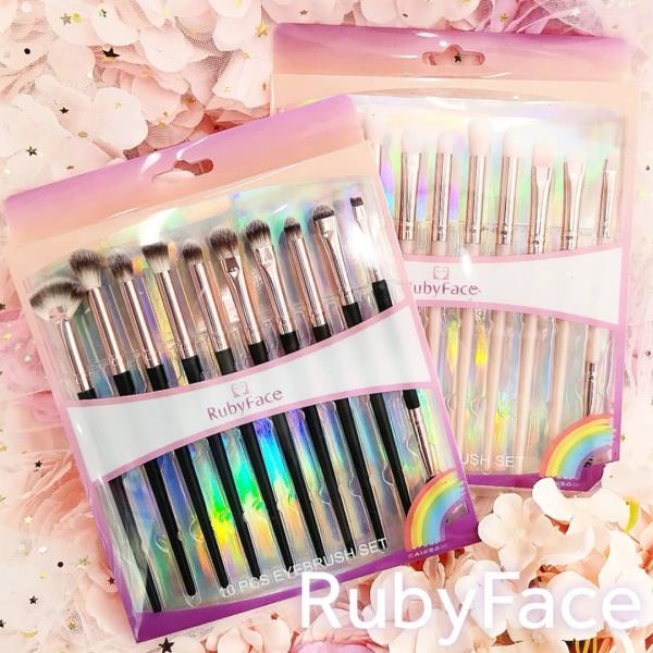 SET DE 10 BROCHAS RUBY FACE