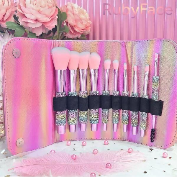 RUBY FACE SET DE BROCHAS CON ESTUCHE