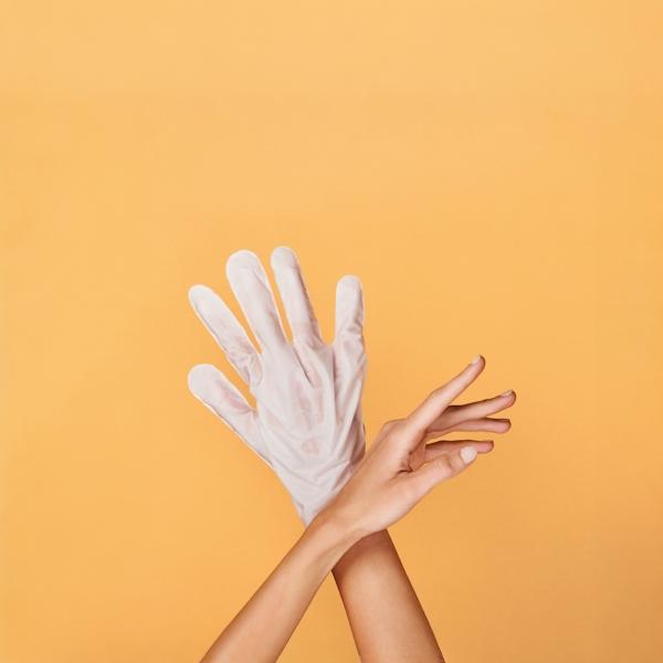 MASCARILLA HIDRATANTE DE MANOS VITAMINA C CQK