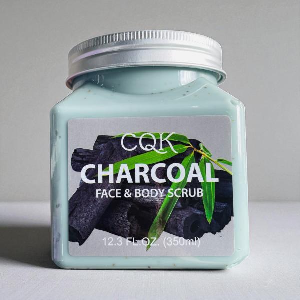 EXFOLIANTE CORPORAL ACLARADOR DE CARBON ACTIVO CQK